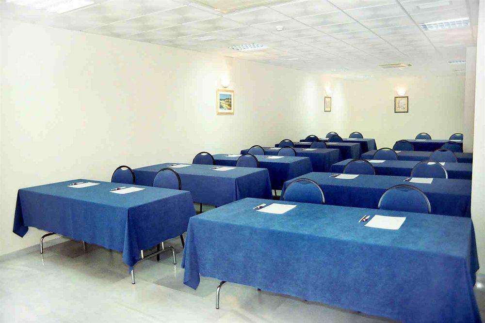 בנאלמדנה Flatotel International מראה חיצוני תמונה