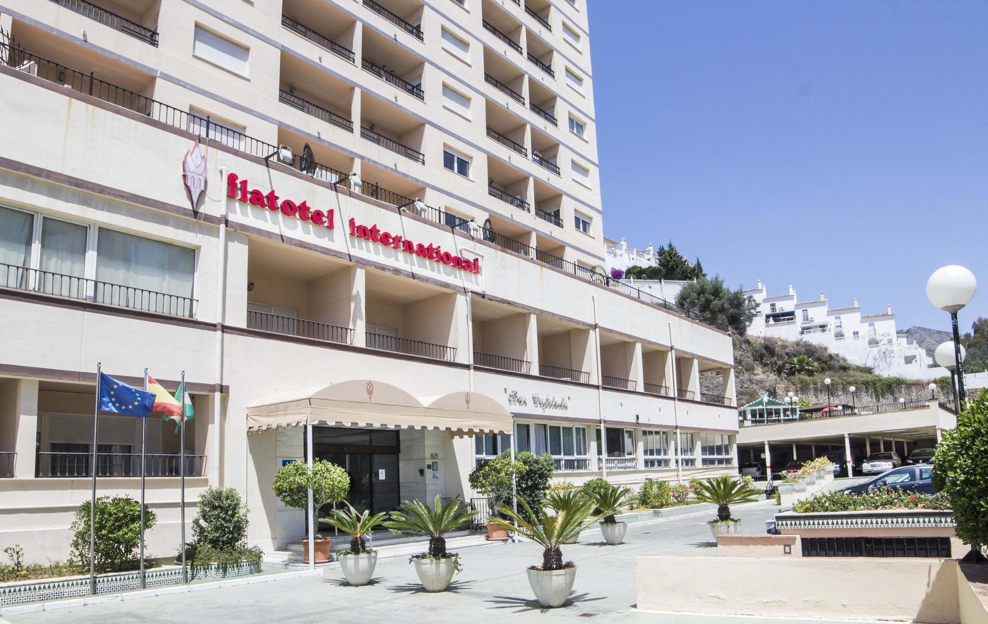 בנאלמדנה Flatotel International מראה חיצוני תמונה